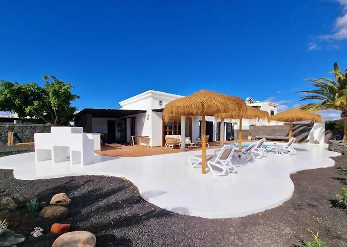 Βίλα Costa Christina Con Piscina Climatiza *