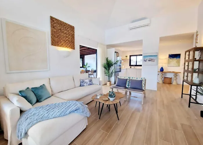 Costa Christina * Yaiza (Lanzarote)