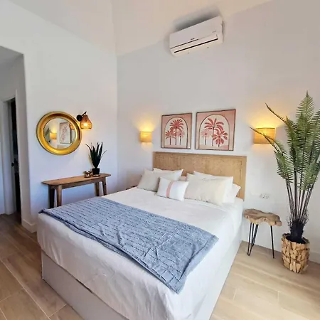 Costa Christina Con Piscina Climatiza ヴィラ ヤイサ