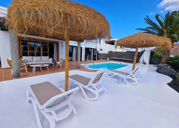 Costa Christina Con Piscina Climatiza ヴィラ *